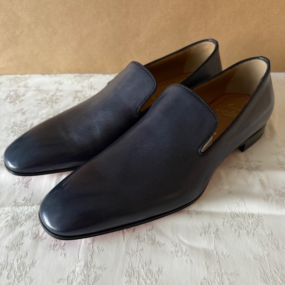 CHRISTIAN LOUBOUTIN 1180541 Navy Blue Leather Dandelion Flats sz 42